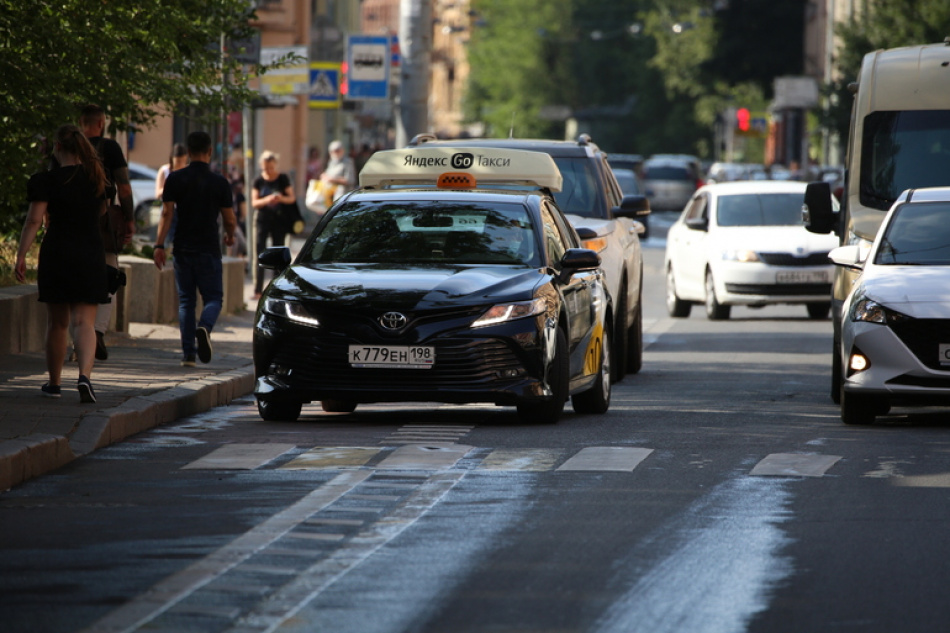 Судья оказался в автомобиле прокурора Лодейного Поля во время его задержания